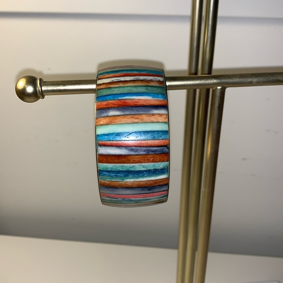 Never Worn Multicolour Bracelet - Picture 2 of 2